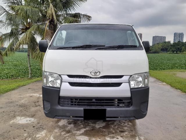 2021 Toyota HIACE 0 2.5L (M) - 3