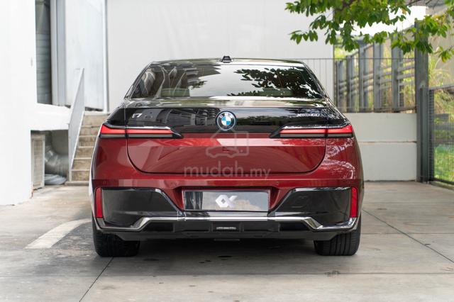 Bmw i7 Xdrive 60 2023 Cbu Aventurine Red/ Black - 4