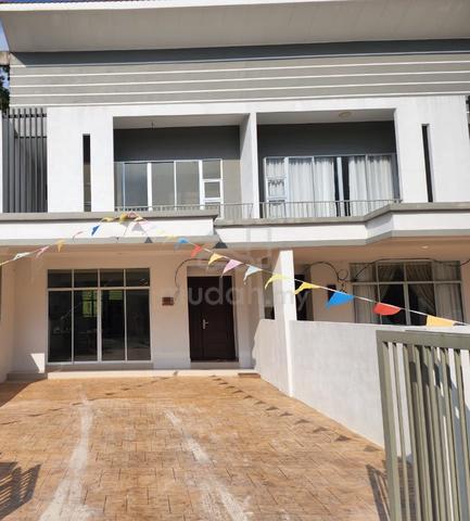 Taiping Prime Location Taman Suria Aman with Nice View Double Storey 1