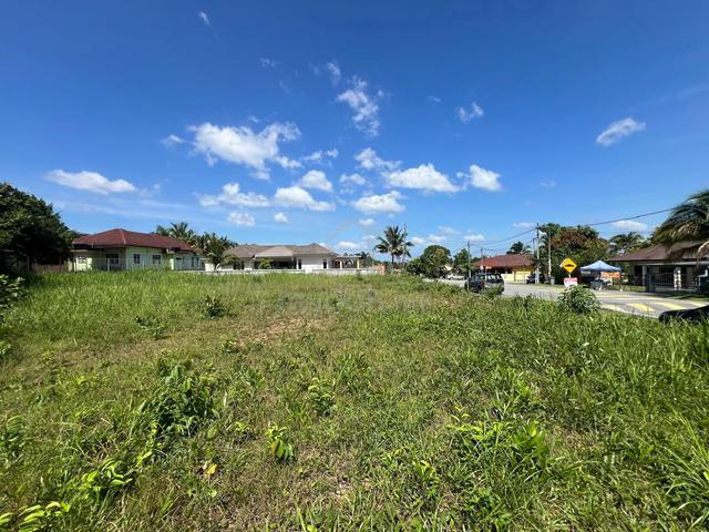 TANAH LUAS FREEHOLD Lot Banglo Corner Lot Taman Seri Rembau 4