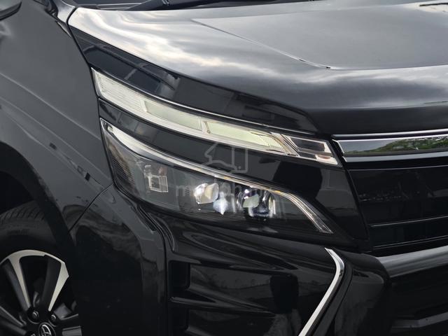 2018 Toyota VOXY 2.0 ZS KIRAMEKI (A) - 5