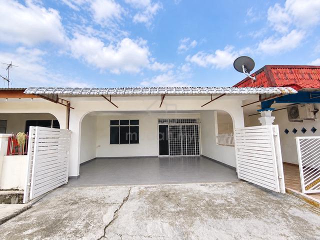 TAMAN DESA DAHLIA Renovated Single Storey Senawang For Sale 1