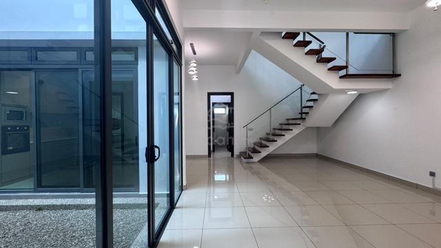 Estuari Gardens Double Story / Iskandar Puteri / Puteri Harbour / Tuas 1