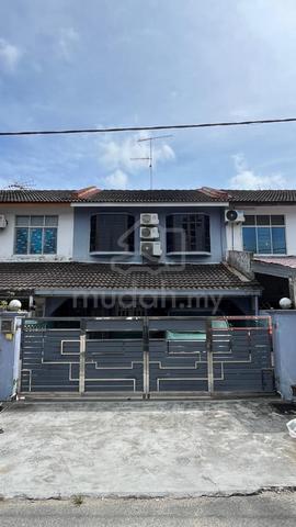 Double Storey Terrace House @ Taman Bukit Kempas, Johor Bahru 1