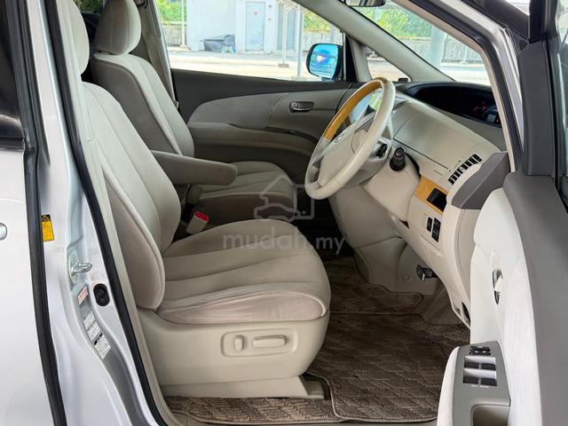 Toyota ESTIMA 2.4 (A)360 Cam,2 Power door,8 Seater - 4