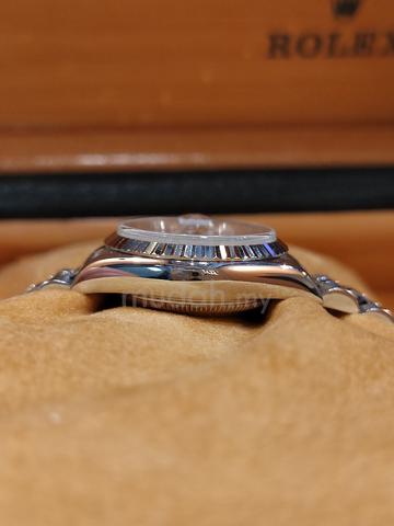 Carousel Image
