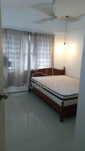 Medium Room 1