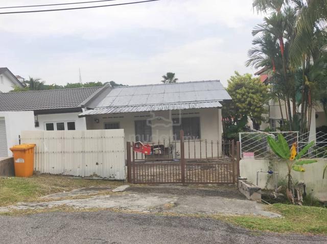 Semi detached house for rent bukit gasing 1