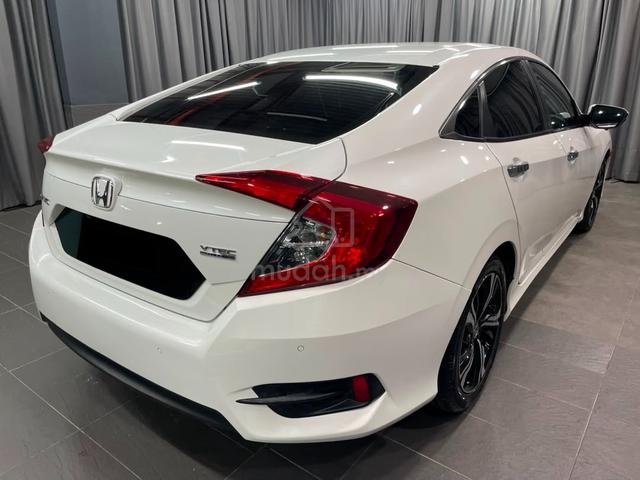 2016 Honda Civic 1.5 TC VTEC Premium (A) Sedan - 4