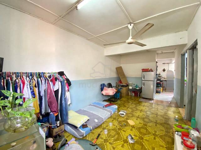Flat Puchong Permai 1