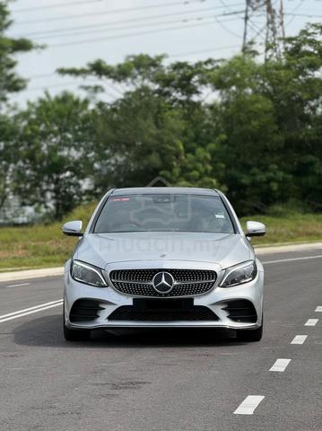 2018 Mercedes Benz C300 2.0 AMG LINE (CKD) (A) - 2