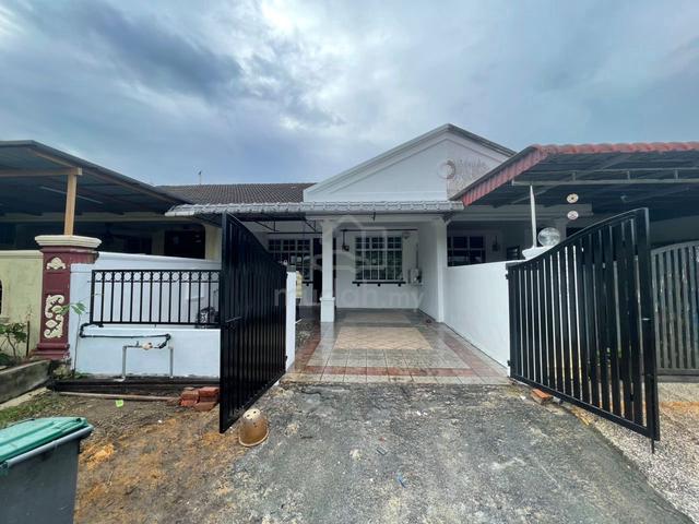 Bukit Indah Jalan Indah 4 Single Storey Terrace House For Sale 1
