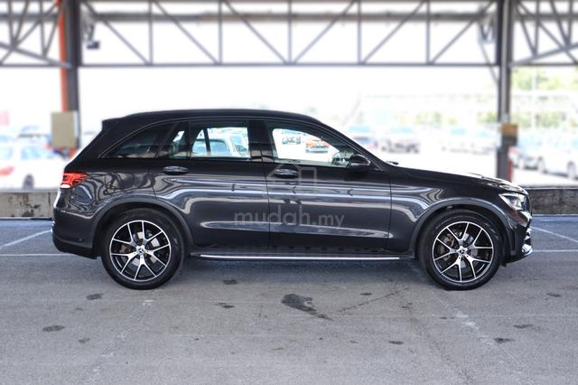 2021 Mercedes Benz GLC300 4MATIC AMG 2.0 - 4