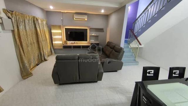 Good Condition Partly Furnish Ipoh Garden East 2.5 Storey Sale Bercham 1