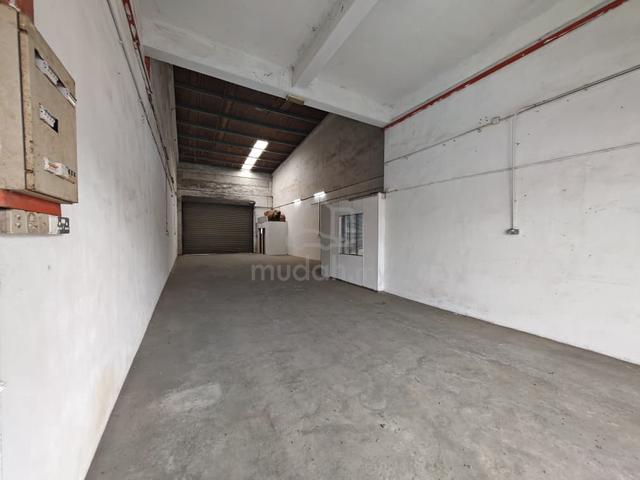 Selesa Jaya Industri Jaya  1.5 Storey Terrace Factory For Sales 1