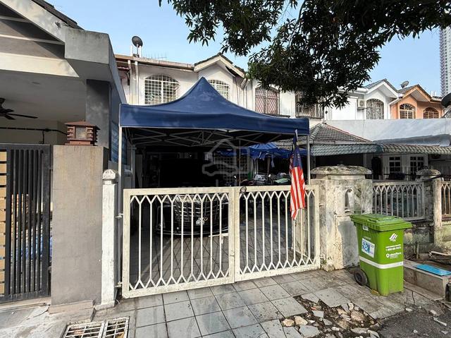 Double Storey Terrace Bandar Tasik Selatan, Kuala Lumpur 1