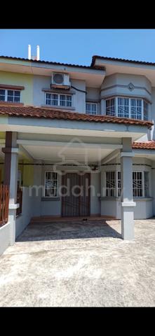 Double storey house for sale in Bandar Puteri Klang 1