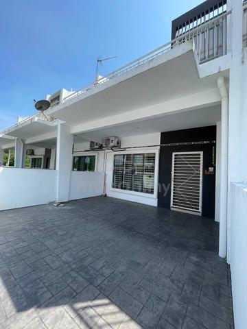 House For Rent Laman Gapimas Double store 1