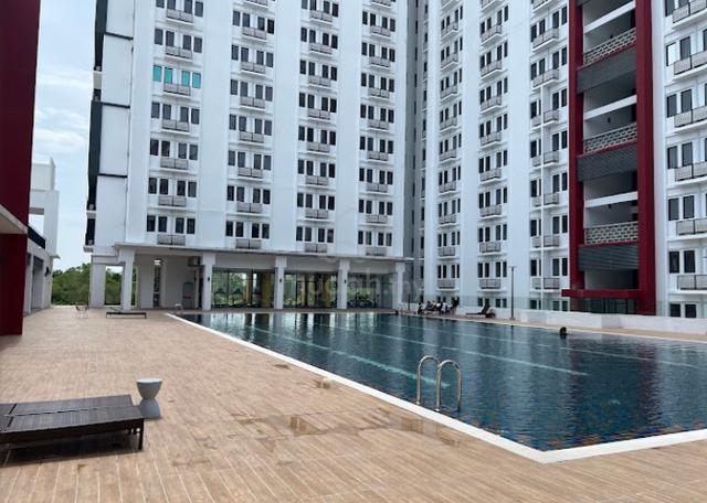 Uni Suites 1