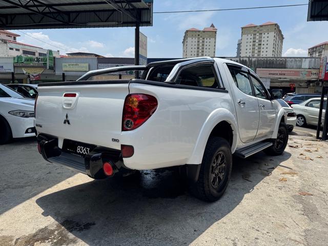 Mitsubishi TRITON 2.5 FACELIFT (A) 4x4 Diesel Turb - 4