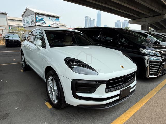 2025 Porsche MACAN 2.0 P/Roof Chrono T/Screen Bose - 2