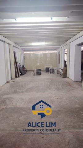High visibility Ground Floor Shoplot 2500sq At Batu Maung, Bayan Lepas 1