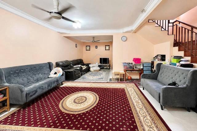 CORNER Double Storey Seksyen 6 Bandar Bukit Mahkota Bangi RENOVATED 1