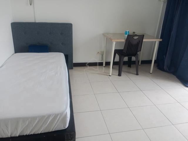 Near MRT Surian / Sunway Giza Mall / PJ Science Park @ Cova Villa 1
