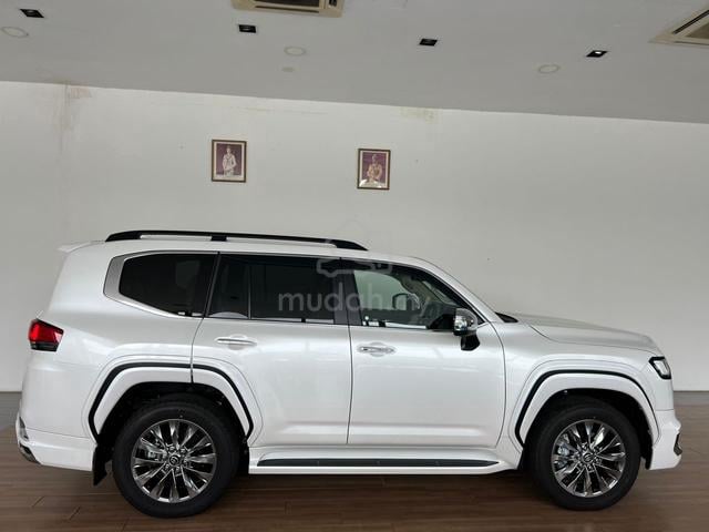 2025 Toyota LANDCRUISER 300 ZX JBL MODELISTA 5A - 3
