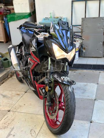 Carousel Image Selected