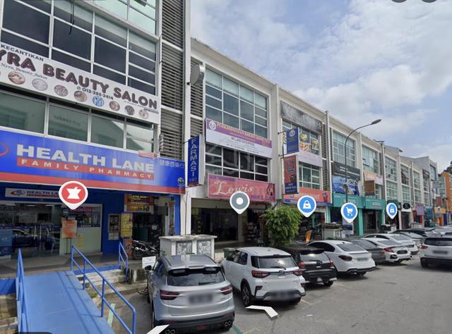 3 Storey End Shop Lot For Sale At Taman Equine, Seri Kembangan 1