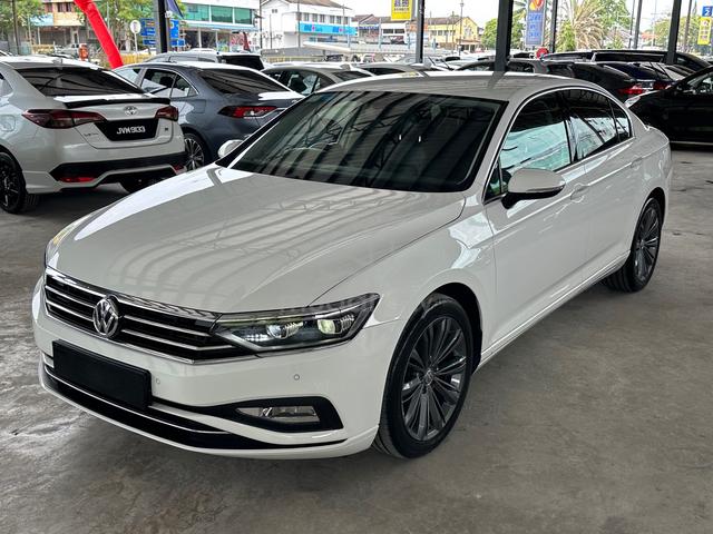 57k KM Mileage✅2022 Volkswagen PASSAT 2.0 ELEGANCE - 2