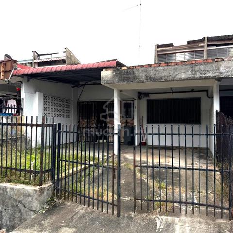 Taman Kurnia Kluang Antique Design Single Storey Terrace House 1