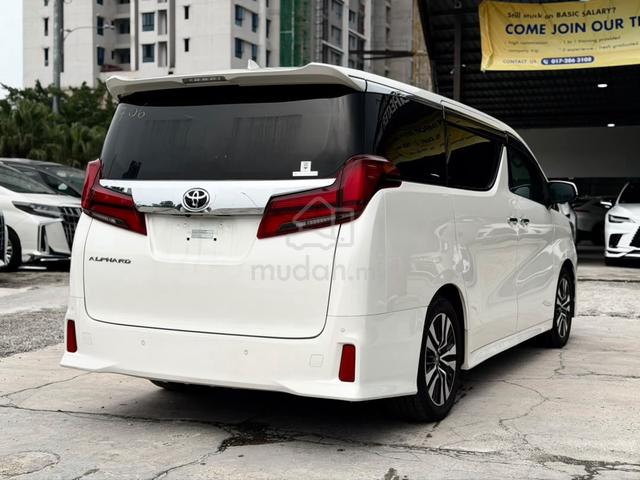 2023 Toyota ALPHARD 2.5 SC SUNROOF DIM REAR TV - 2