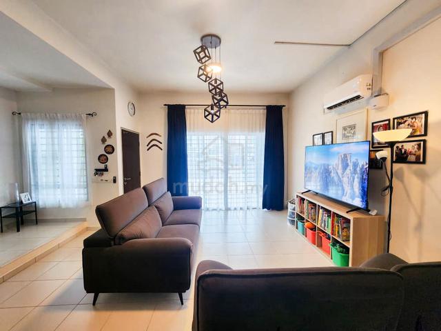 Laman Orkid, Nilai Impian, Nilai - Fully Renovated & Furnished 1