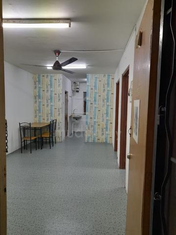 Seksyen 4 Wangsa Maju Flat 1