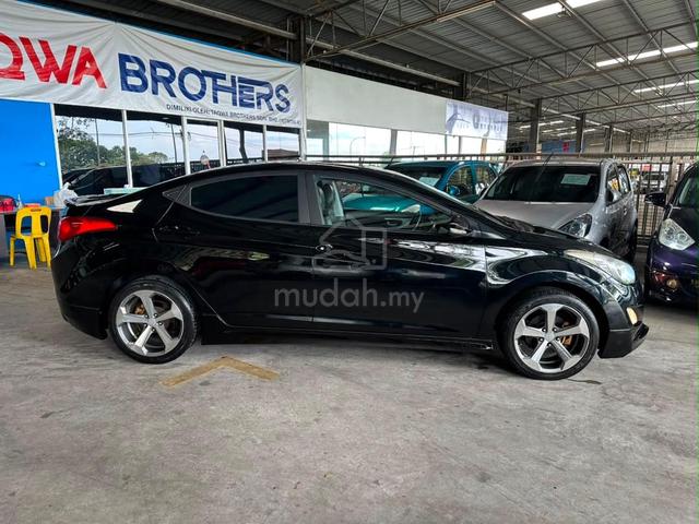 2013 Hyundai ELANTRA 1.8 PREMIUM (A) - 2