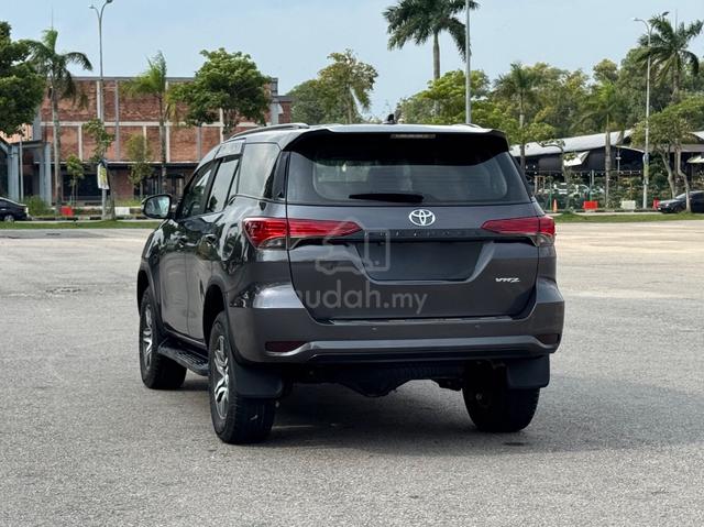 2017 Toyota FORTUNER 2.4 VRZ (A) - 2
