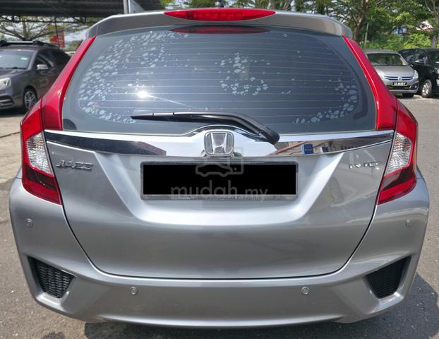2015 Honda JAZZ 1.5 A i-VTEC CVT FL (AT) (HATCH)🩶 - 5
