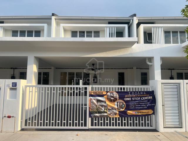 Double storey new house for rent at Sendayan 1