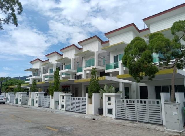Double Storey House For Sales Below Bank Value 1