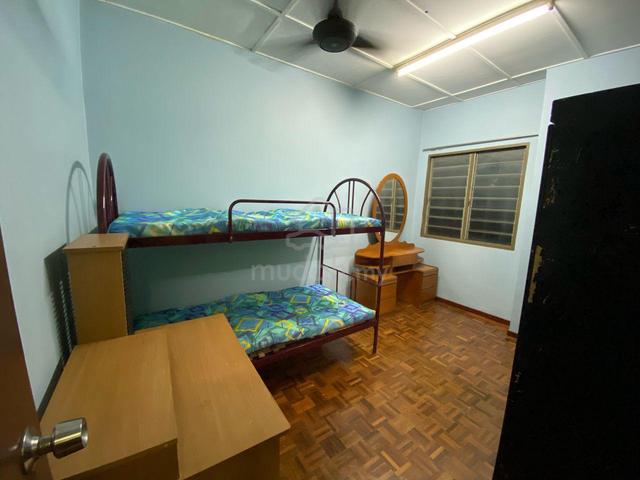 Bilik Sewa Perempuan Fully Furnished | Private Bathroom | Parking 1