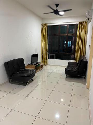 D'Summit Residences 1