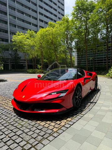 2023 Ferrari SF90 SPIDER Local Ferrari Well Kept - 4