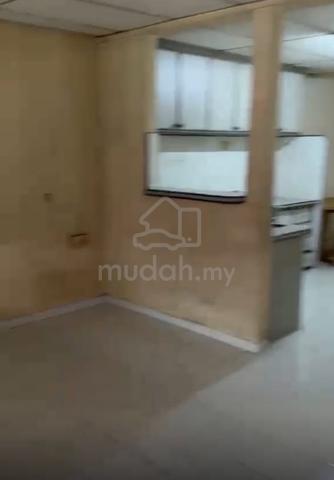Lip Sin Lorong Nipah Sungai Dua 2-Storey Cluster House Bu-1000sf Reno 1