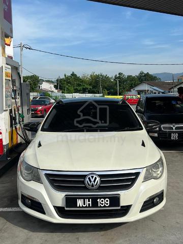2011 Volkswagen Passat CC - 1