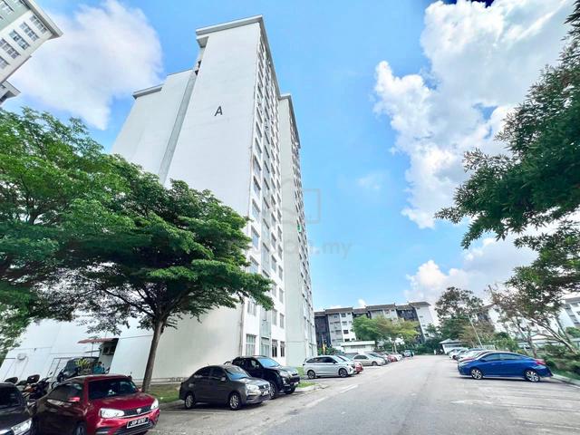 Full Loan Molek Ria Apartment 3 Bedroom ( 1000Sqft ) 1