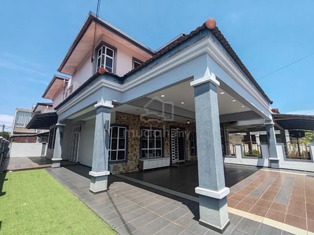 【Fully Renovated】Melaka Baru Batu Berendam Putra Double Storey Semi D 1
