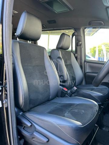 2022 Toyota VOXY 2.0 ZS KIRAMEKI (A) - 3