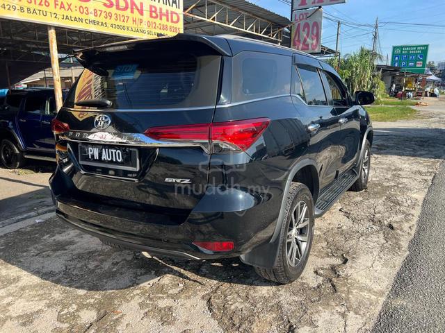 TOYOTA FORTUNER 2.7(A) SRZ 2TR VVT-I 6SPD 4X4 suv - 3